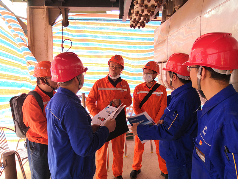 瀘天化弘旭公司為中國兵器集團(tuán)南溪紅光公司提供技術(shù)服務(wù)--弘旭公司南溪紅光公司業(yè)務(wù)拓展紀(jì)實(shí)(圖2) 瀘天化弘旭公司為中國兵器集團(tuán)南溪紅光公司提供技術(shù)服務(wù)--弘旭公司南溪紅光公司業(yè)務(wù)拓展紀(jì)實(shí)(圖2)