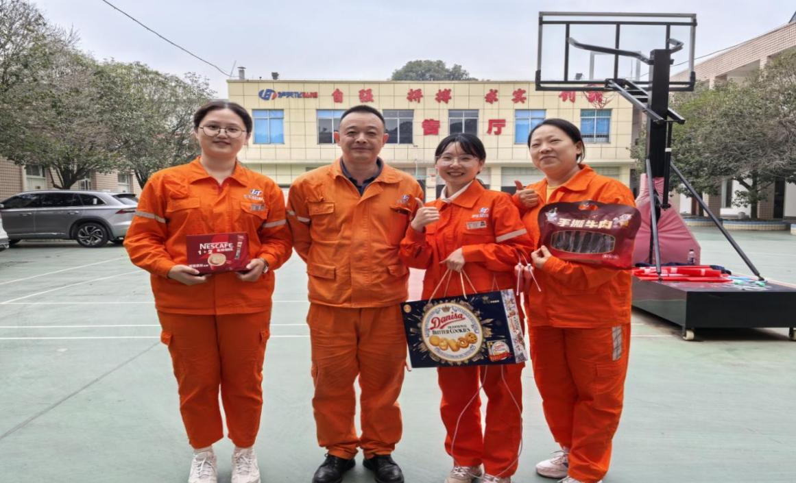 光芒四射，繩彩飛揚(yáng) ——弘旭公司工會開展秋季跳繩活動(圖2)