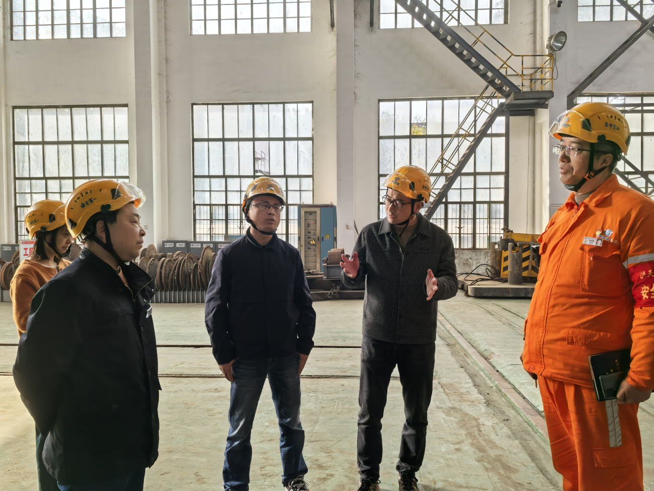 ?瀘天化集團安全生產(chǎn)專項督導組赴弘旭公司開展實地檢查(圖1) ?瀘天化集團安全生產(chǎn)專項督導組赴弘旭公司開展實地檢查(圖1)