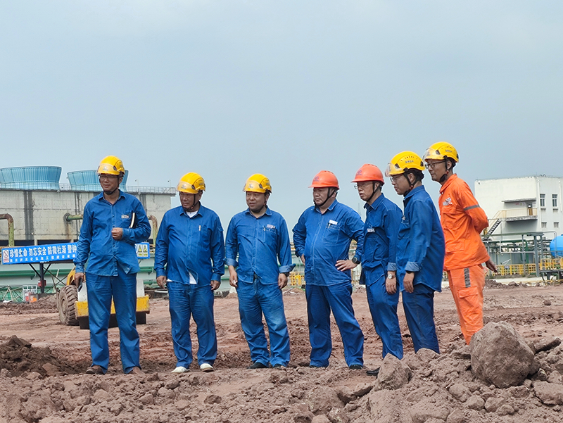 箱涵基坑全線貫通！傅利才、陳懋金蒞臨現(xiàn)場(chǎng)指導(dǎo)(圖1)