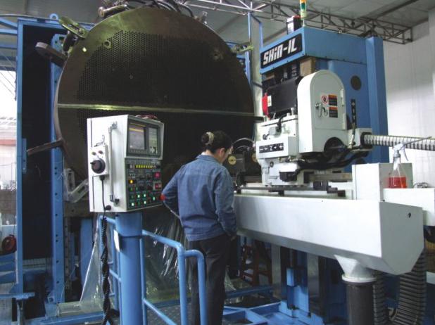 韓國(guó)Shin-IL公司SHTB-200CNC深孔內(nèi)排屑數(shù)控鉆床(圖1) 韓國(guó)Shin-IL公司SHTB-200CNC深孔內(nèi)排屑數(shù)控鉆床(圖1)